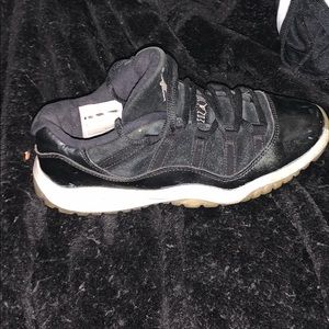 Jordan 11 Retro Low Barons
